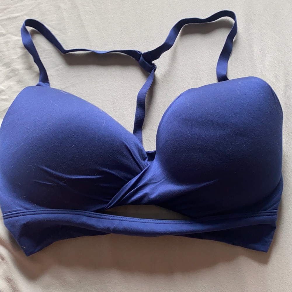32DD Victoria secret racer back bra